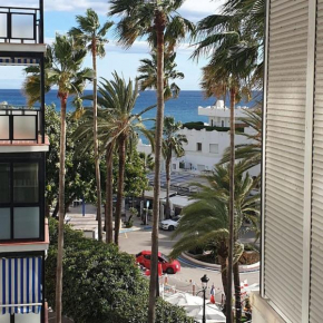 Valdecantos Beachfront Suites